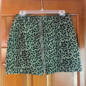 Green Leopard Print Zip Up Mini Skirt size M